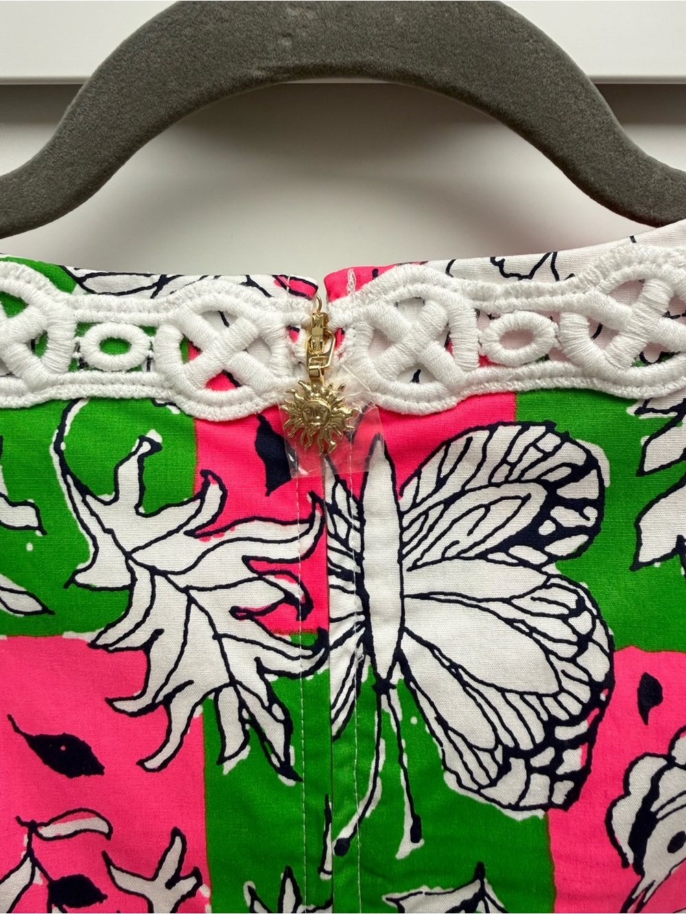 Lilly Pulitzer Pink, Green & White Floral Sleeveless Maxi Dress Never worn. - Picture 7 of 7